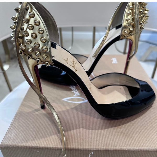 Authentic CL Pina Spike 100 Black Patent Pumps