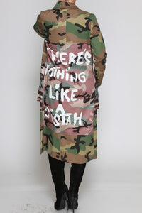 THERE IS NOTHING LIKE A SISTAH` GRAPHIC DESIGN CAMO JACKET